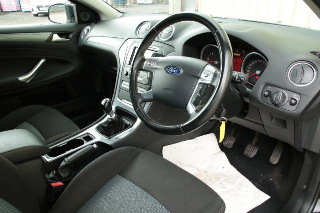 2014 Ford Mondeo 1.6 TDCi Eco Zetec Business Edition 5dr [SS]