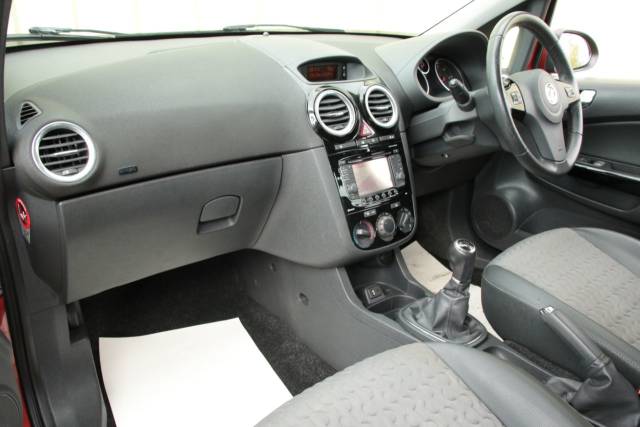 2013 Vauxhall Corsa 1.4 SE 5dr